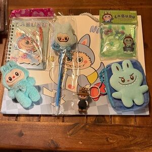 Cute Labubu
  monster accessories bundle